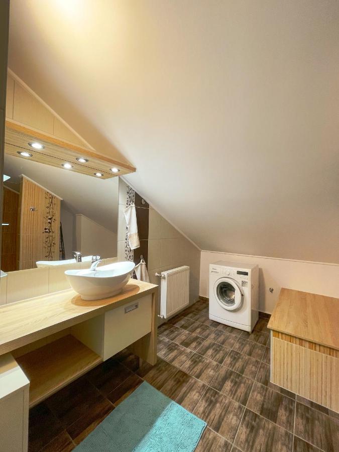 Pine&Chill2 Apartments Balatonalmadi Luaran gambar
